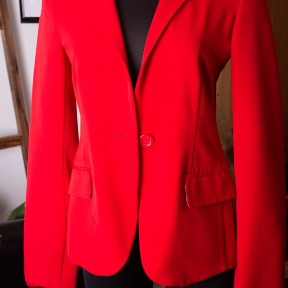 Red Blazer - Picture 2 of 2